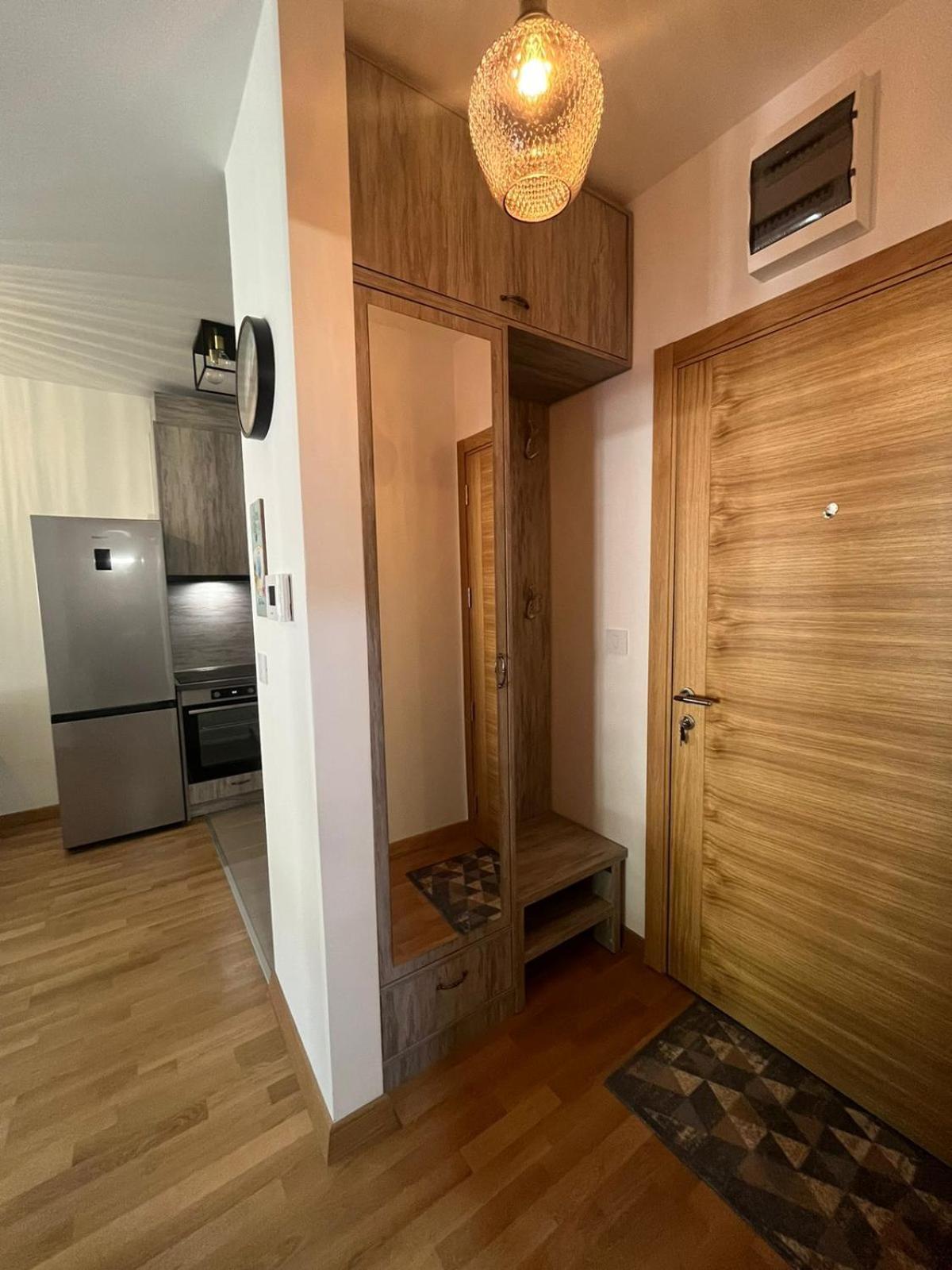 Kara Becici Apartment บุดวา ภายนอก รูปภาพ